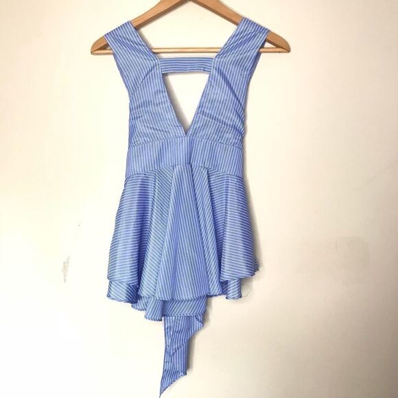 Essue Sz M Blue Sleeveless Blouse - Picture 5 of 5